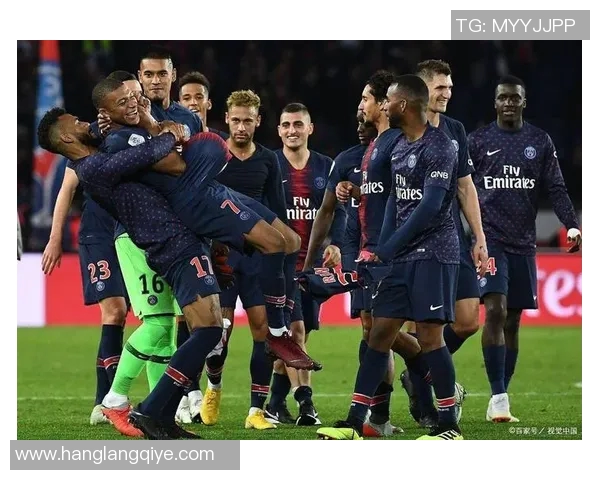 巴黎圣日耳曼赢得法甲冠军，主帅托马斯-图赫尔神勇领军豪取连胜