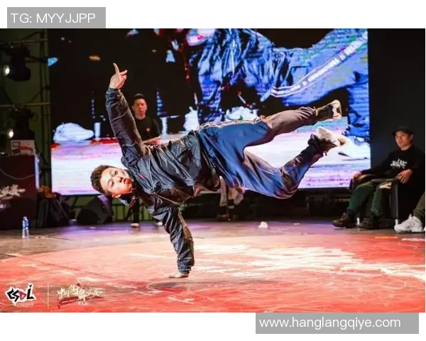 成都街舞队实力领跑最新街舞状态TOP10榜单引发热议 成都街舞队实力领跑最新街舞状态TOP10榜单引发热议